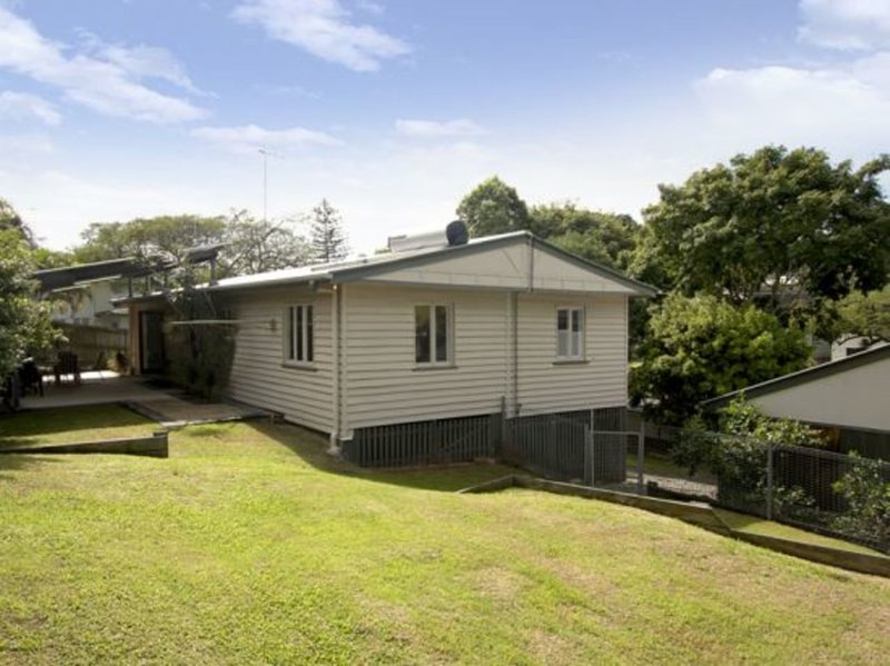 Photo - 37. Latimer St , Holland Park QLD 4121 - Image 9