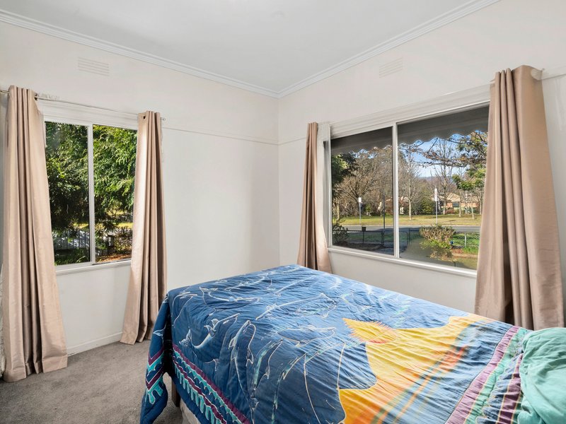 Photo - 37 Lawrence Street, Myrtleford VIC 3737 - Image 5