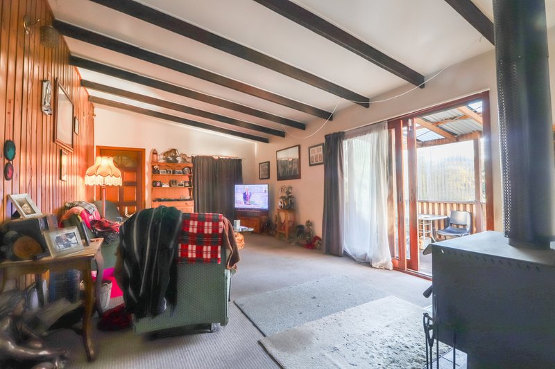 Photo - 37 Lawry Heights, St Helens TAS 7216 - Image 8
