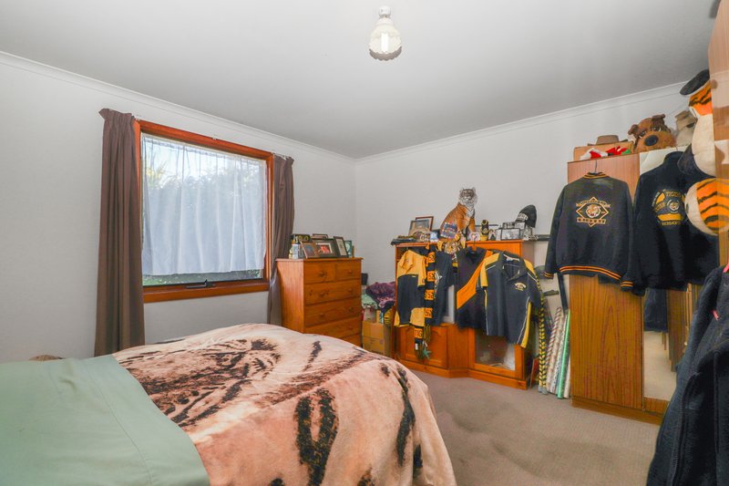 Photo - 37 Lawry Heights, St Helens TAS 7216 - Image 12