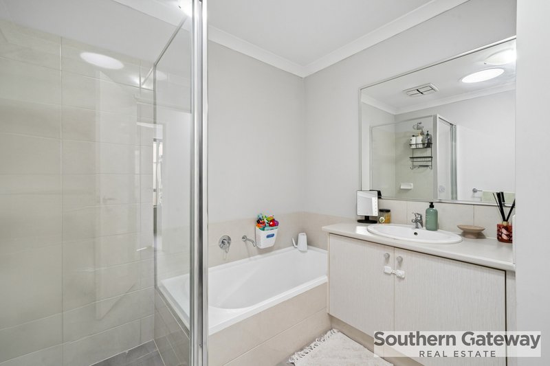 Photo - 37 Lazuli Rise, Wellard WA 6170 - Image 12