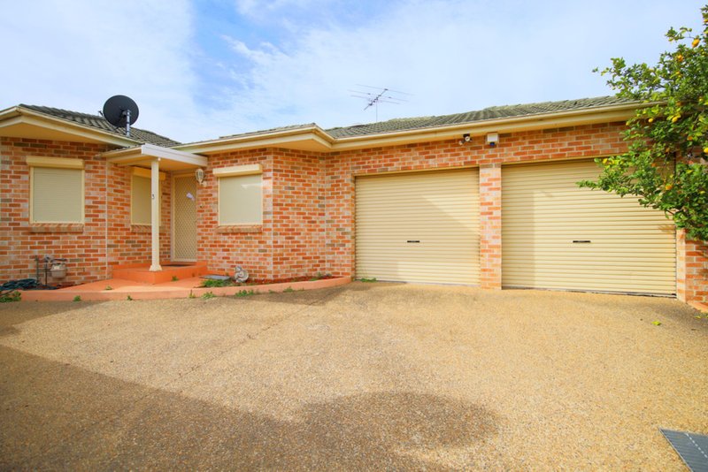 Photo - 3/7 Lee Street Condell Park, Condell Park NSW 2200 - Image 1