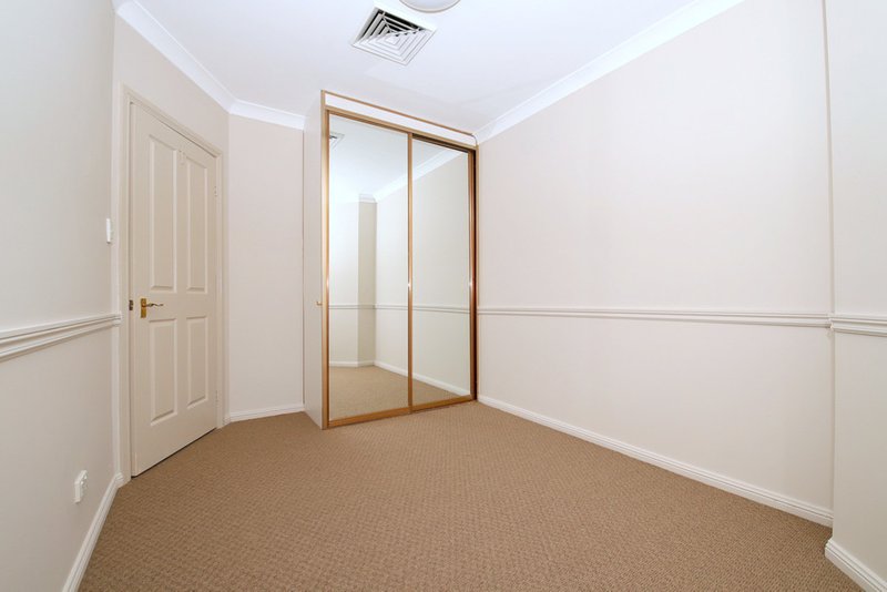 Photo - 3/7 Lee Street Condell Park, Condell Park NSW 2200 - Image 2