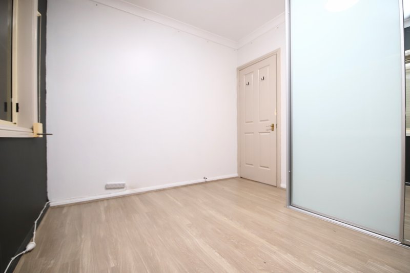 Photo - 3/7 Lee Street, Condell Park NSW 2200 - Image 6