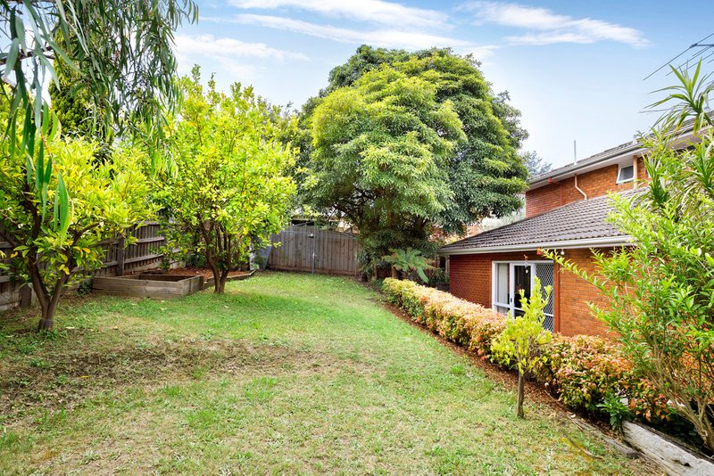 Photo - 37 Linton Avenue, Templestowe Lower VIC 3107 - Image 6