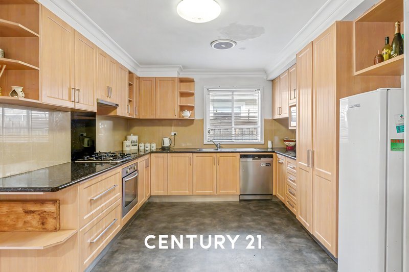 Photo - 37 Liston Avenue, Reservoir VIC 3073 - Image 3