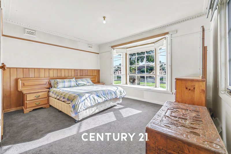 Photo - 37 Liston Avenue, Reservoir VIC 3073 - Image 5