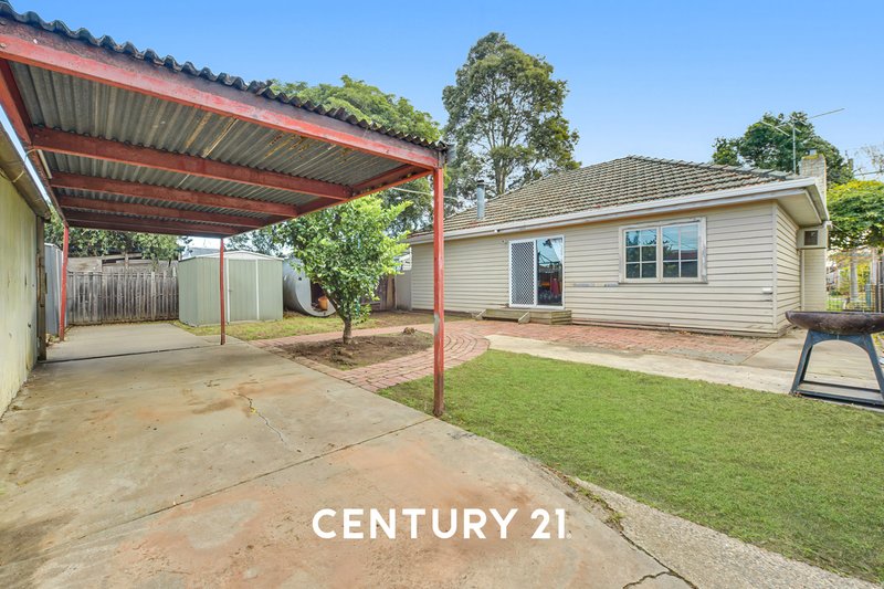 Photo - 37 Liston Avenue, Reservoir VIC 3073 - Image 9