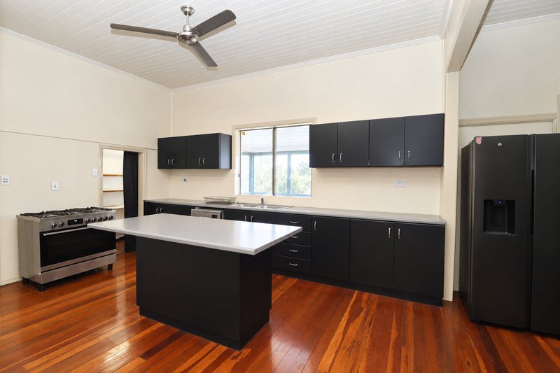 Photo - 37 Little Crescent, Ayr QLD 4807 - Image 4