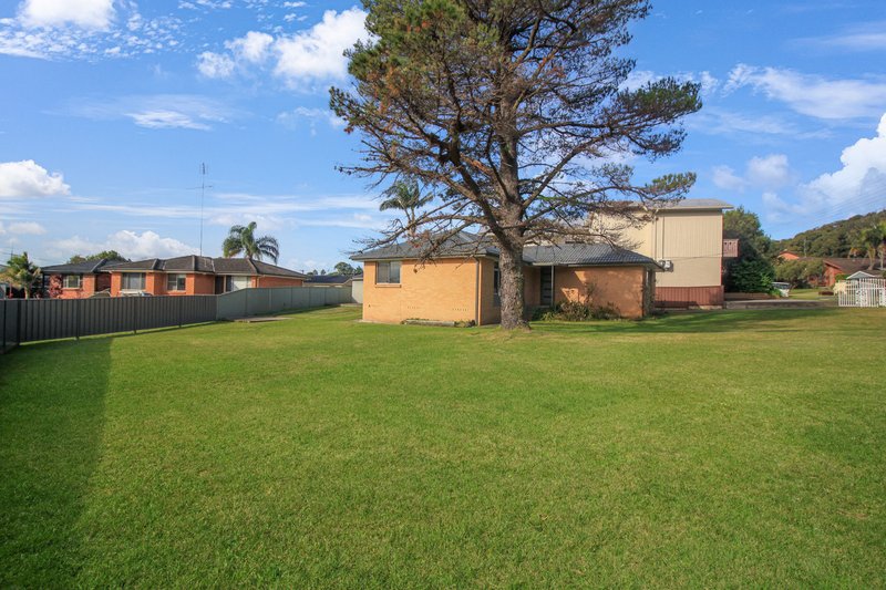 Photo - 37 Loftus Drive, Barrack Heights NSW 2528 - Image 8