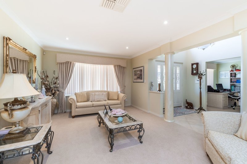 37 Lomandra Drive, Canning Vale WA 6155