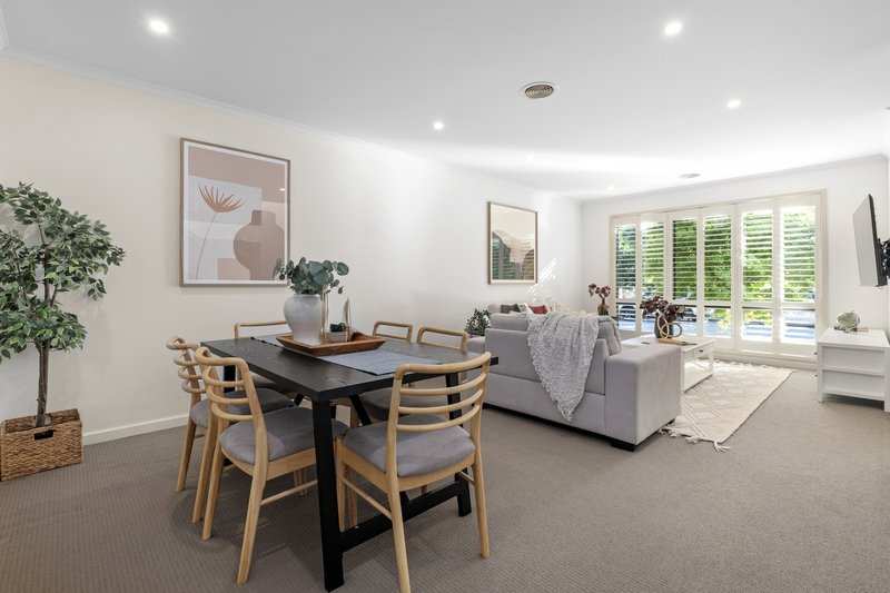 Photo - 37 Lords Avenue, Mulgrave VIC 3170 - Image 2