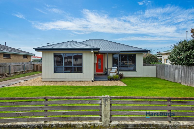 Photo - 37 Lovett Street, Ulverstone TAS 7315 - Image 2