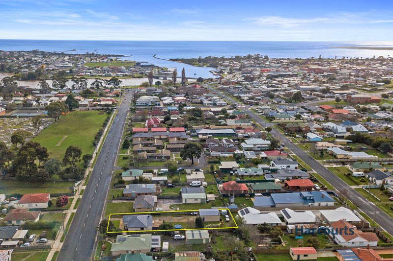 Photo - 37 Lovett Street, Ulverstone TAS 7315 - Image 13