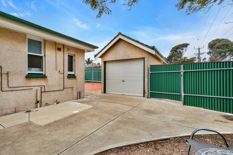 Photo - 37 Lyndoch Road, Gawler East SA 5118 - Image 20