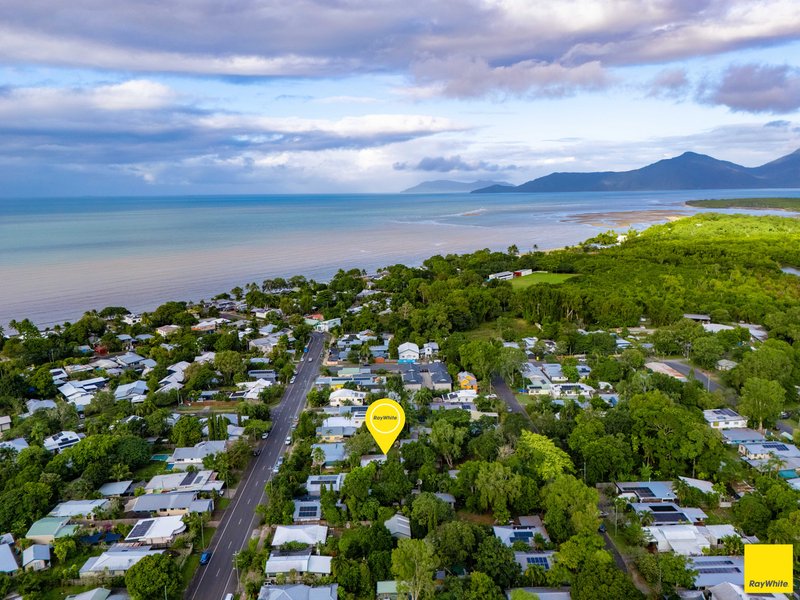 Photo - 37 Machan Street, Machans Beach QLD 4878 - Image 2