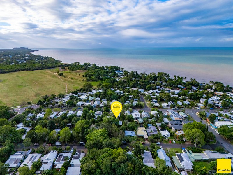 Photo - 37 Machan Street, Machans Beach QLD 4878 - Image 26