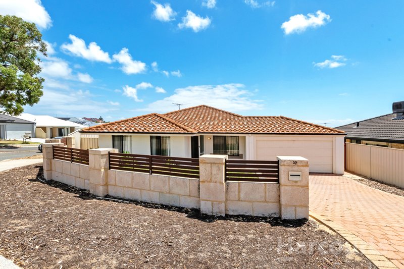 Photo - 37 Macnaughton Crescent, Kinross WA 6028 - Image 31