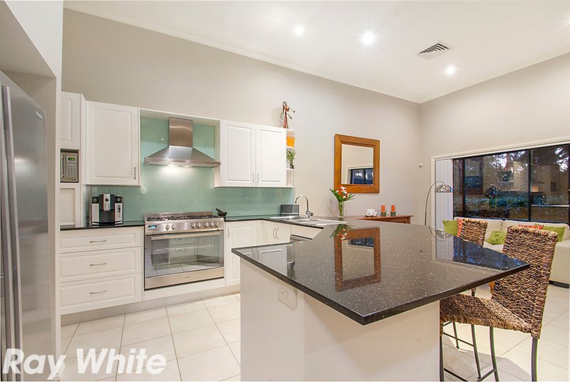 Photo - 37 Maeve Avenue, Kellyville NSW 2155 - Image 5