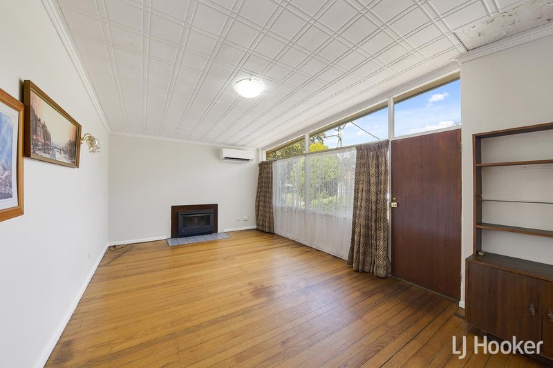 Photo - 37 Majura Avenue, Dickson ACT 2602 - Image 4