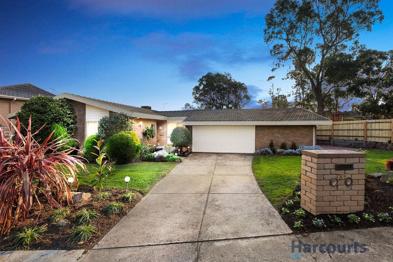 37 Mannering Drive, Glen Waverley VIC 3150