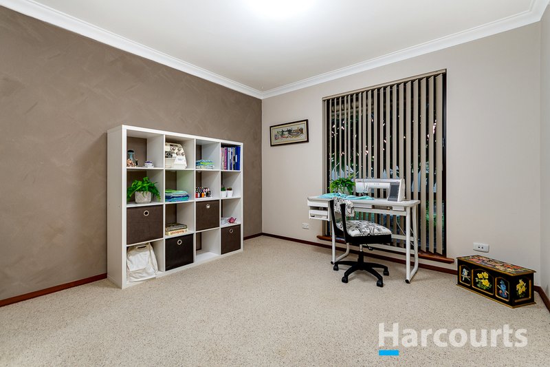 Photo - 37 Maradu Crescent, Wanneroo WA 6065 - Image 24