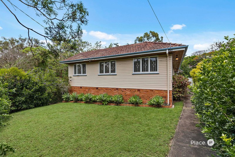 Photo - 37 Mars Street, Coorparoo QLD 4151 - Image 2