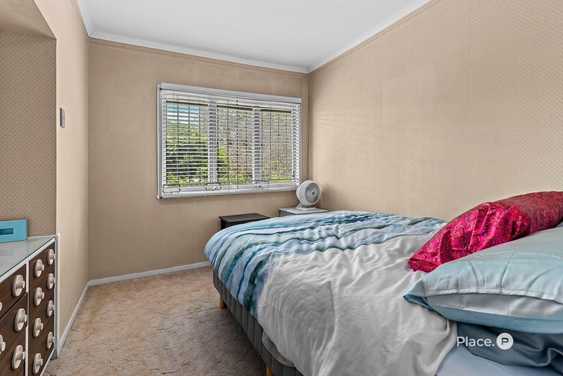 Photo - 37 Mars Street, Coorparoo QLD 4151 - Image 12