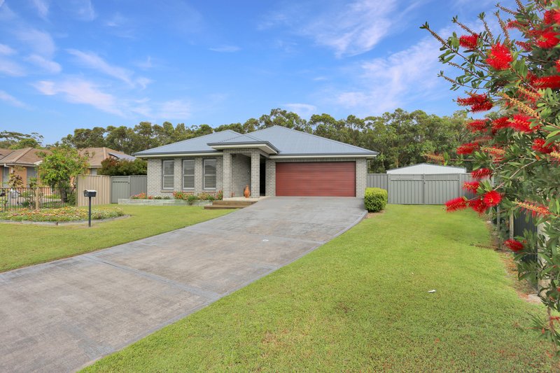 37 Martin Circuit, Tea Gardens NSW 2324