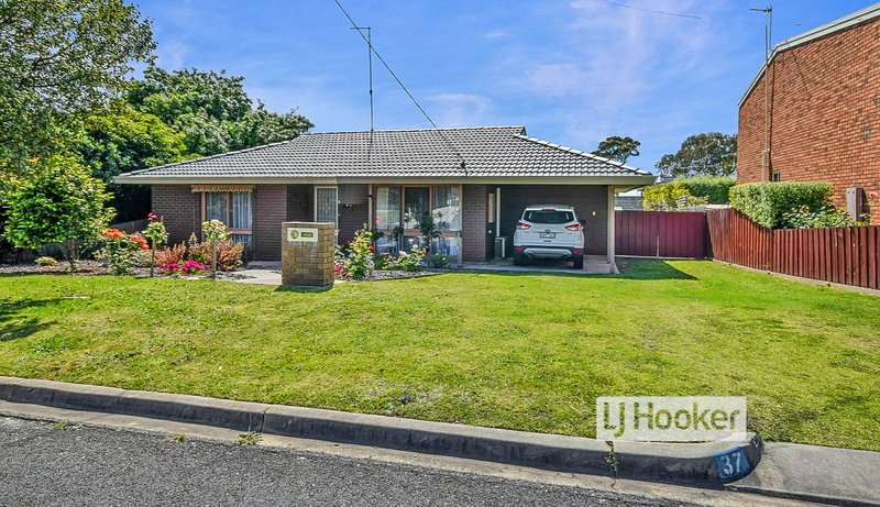 37 Mcmillan Grove, Paynesville VIC 3880