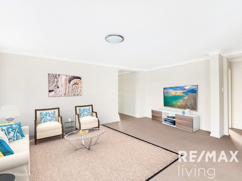 Photo - 37 Mitchell Street, Redbank Plains QLD 4301 - Image 4