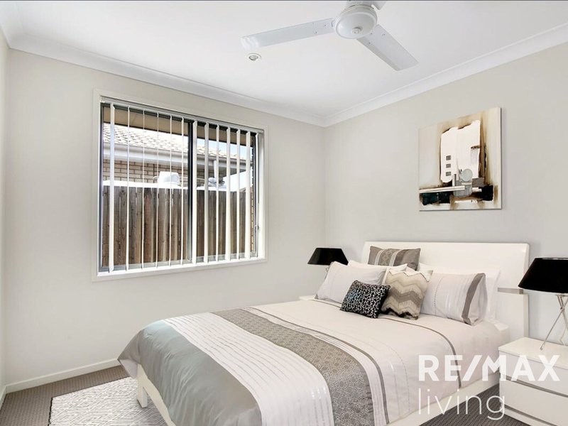 Photo - 37 Mitchell Street, Redbank Plains QLD 4301 - Image 10