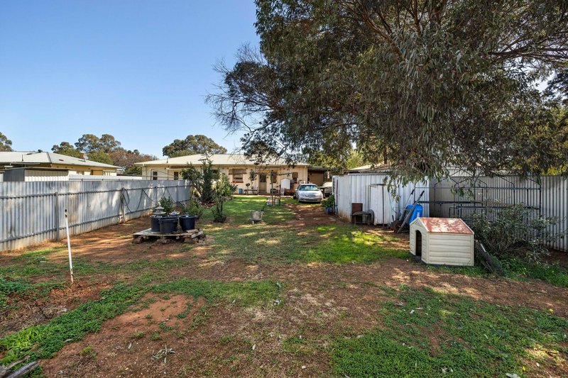 Photo - 37 Mofflin Road, Elizabeth Grove SA 5112 - Image 16