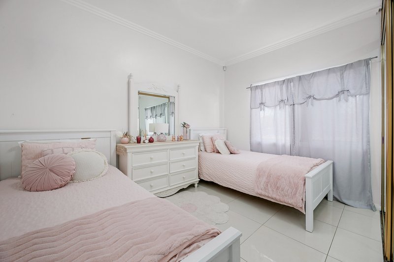 Photo - 37 Mons Street, Condell Park NSW 2200 - Image 8