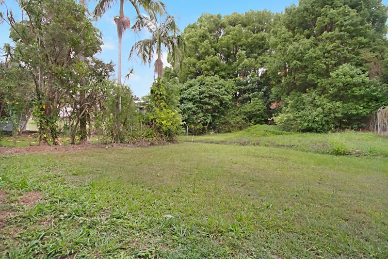 Photo - 37 Mooball Street, Murwillumbah NSW 2484 - Image 15