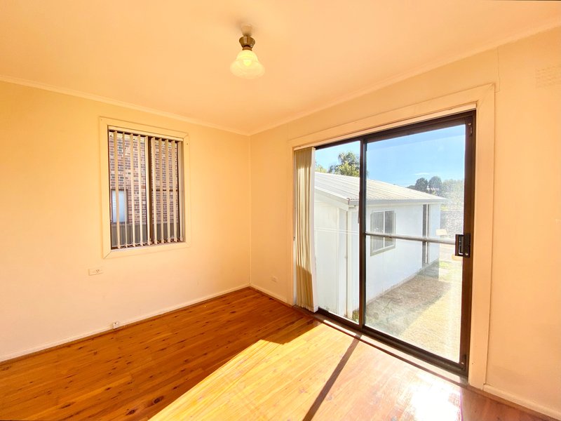 Photo - 37 Moonshine Avenue, Cabramatta West NSW 2166 - Image 9