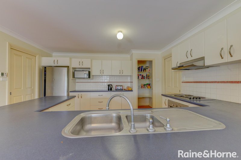 Photo - 37 Morilla Street, Tamworth NSW 2340 - Image 3