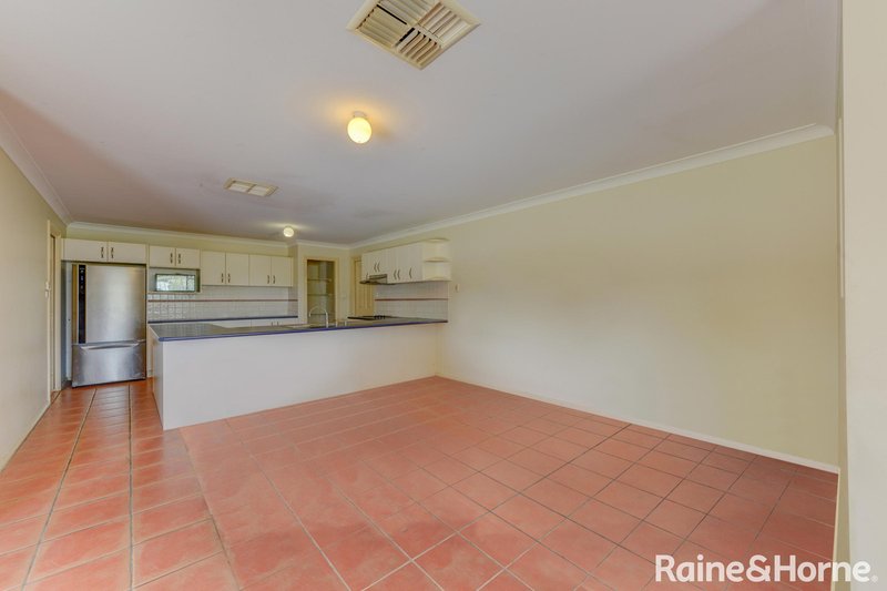 Photo - 37 Morilla Street, Tamworth NSW 2340 - Image 4