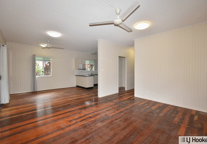 Photo - 37 Murray Street, Tully QLD 4854 - Image 15