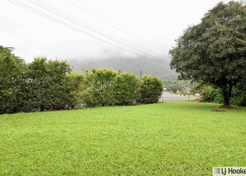 Photo - 37 Murray Street, Tully QLD 4854 - Image 23