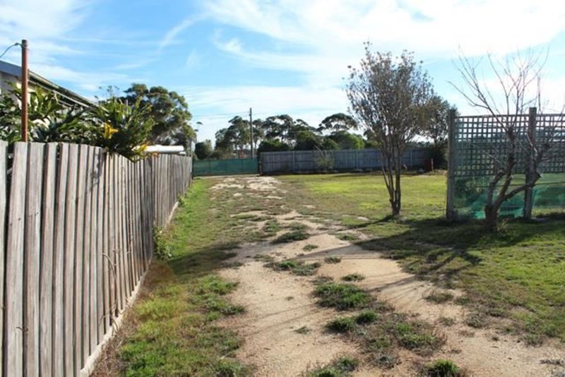 Photo - 37 Napier Street, Port Albert VIC 3971 - Image 17