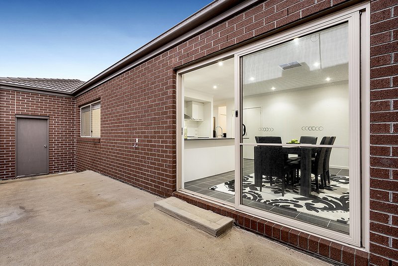 Photo - 37 Natural Drive, Craigieburn VIC 3064 - Image 15