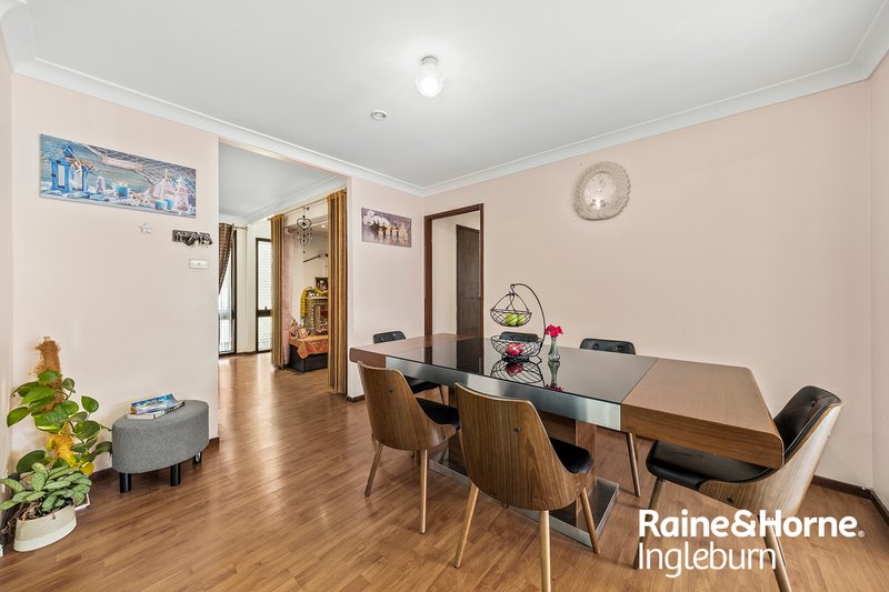 Photo - 37 Naylor Place, Ingleburn NSW 2565 - Image 7