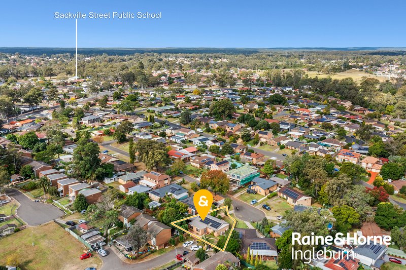 Photo - 37 Naylor Place, Ingleburn NSW 2565 - Image 15