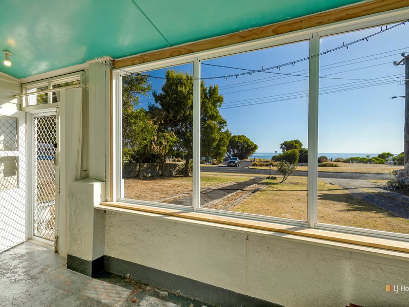 Photo - 37 Old Bass Highway, Wynyard TAS 7325 - Image 8