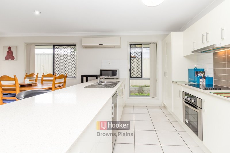 Photo - 37 Orchid St , Woodridge QLD 4114 - Image 2