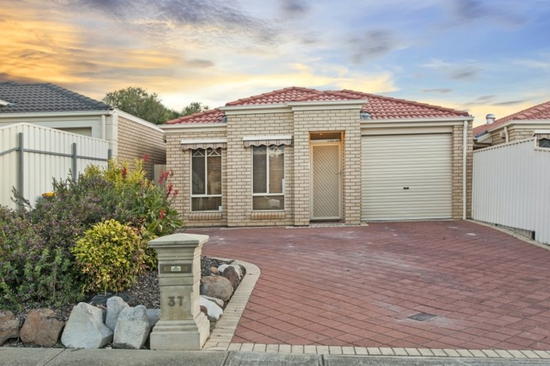 37 Ormond Avenue, Clearview SA 5085