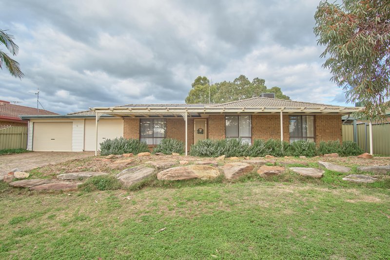 37 Otama Court, Craigmore SA 5114