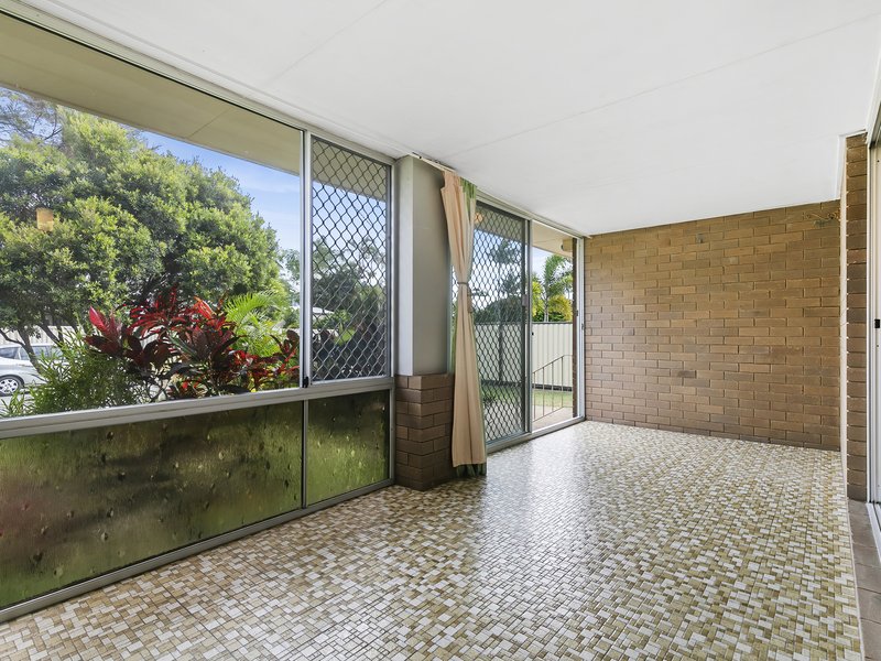 Photo - 37 Palm Ave , Bongaree QLD 4507 - Image 10