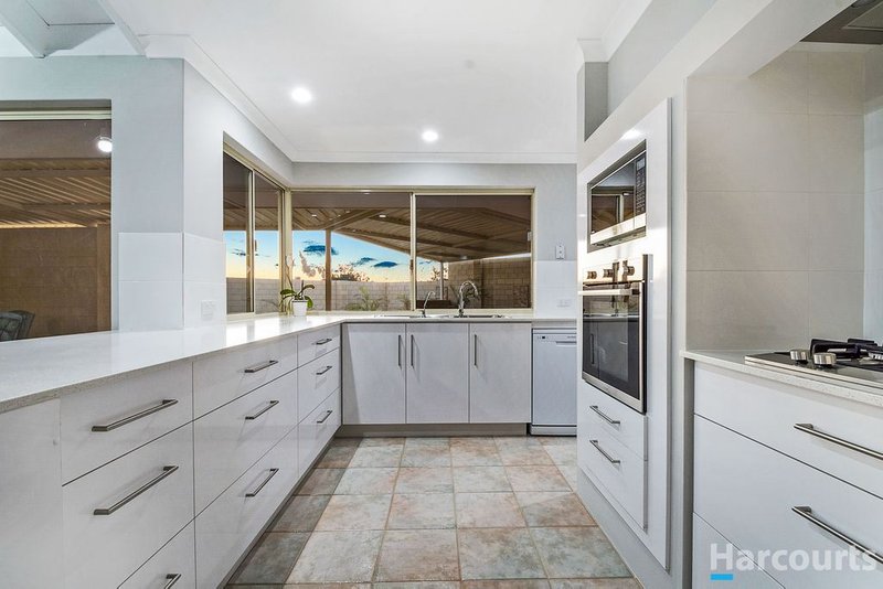 Photo - 37 Parkstone Retreat, Currambine WA 6028 - Image 3